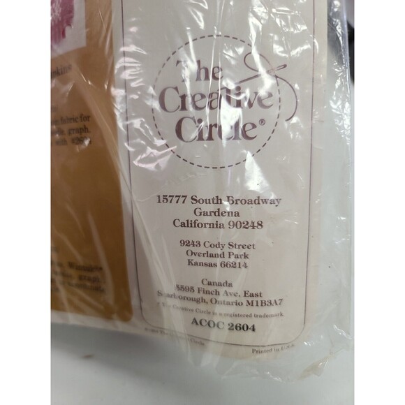 Vintage Creative Circle Kit #2800 Gingham & Snowflake 4 Napkins Needlecraft - Picture 8 of 9